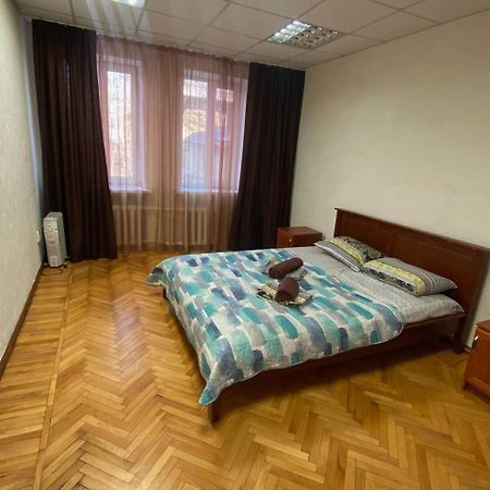 Apartments On Moskovskaja Dnipro Eksteriør billede